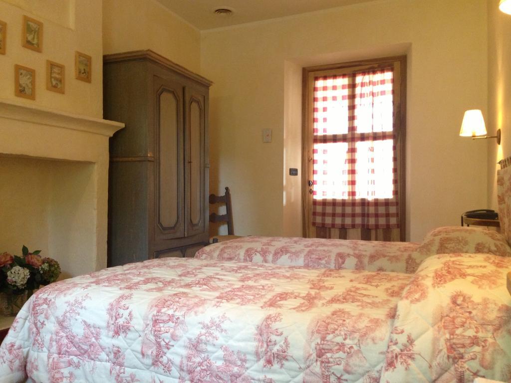 Le 5 Frecce Villa Cavour Ruang foto