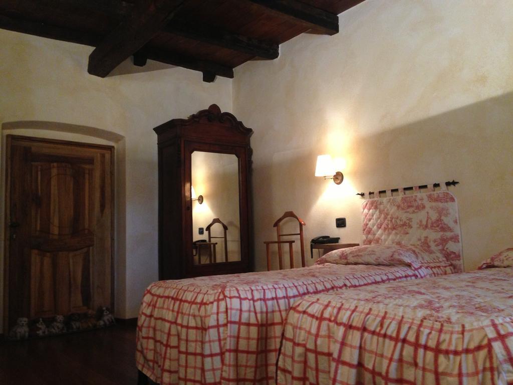 Le 5 Frecce Villa Cavour Ruang foto