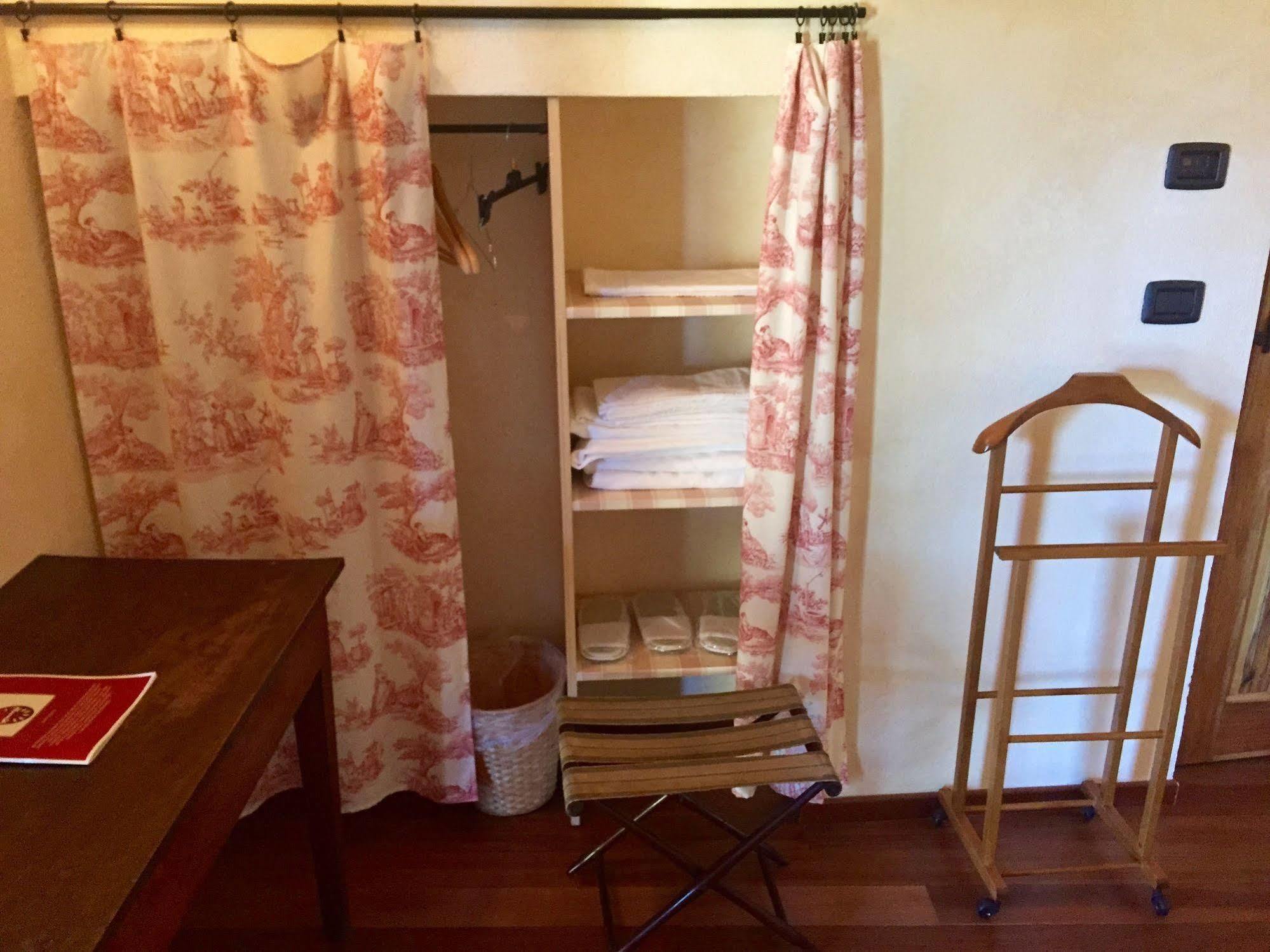 Le 5 Frecce Villa Cavour Bagian luar foto