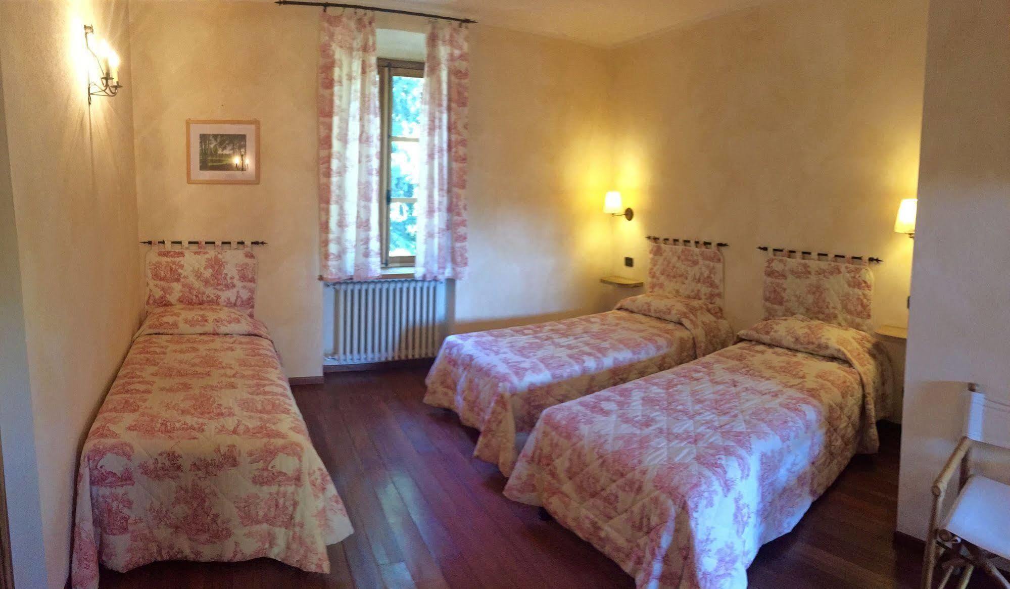 Le 5 Frecce Villa Cavour Bagian luar foto